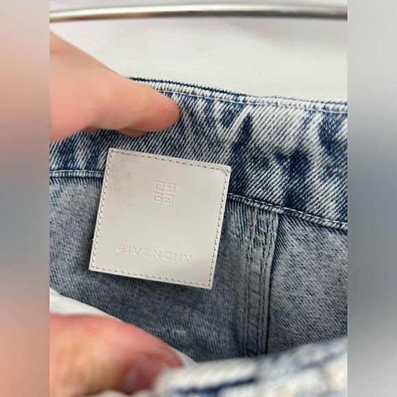 Givenchy Cargo Bermuda Shorts in Denim Waist 27 - Picture 8 of 12